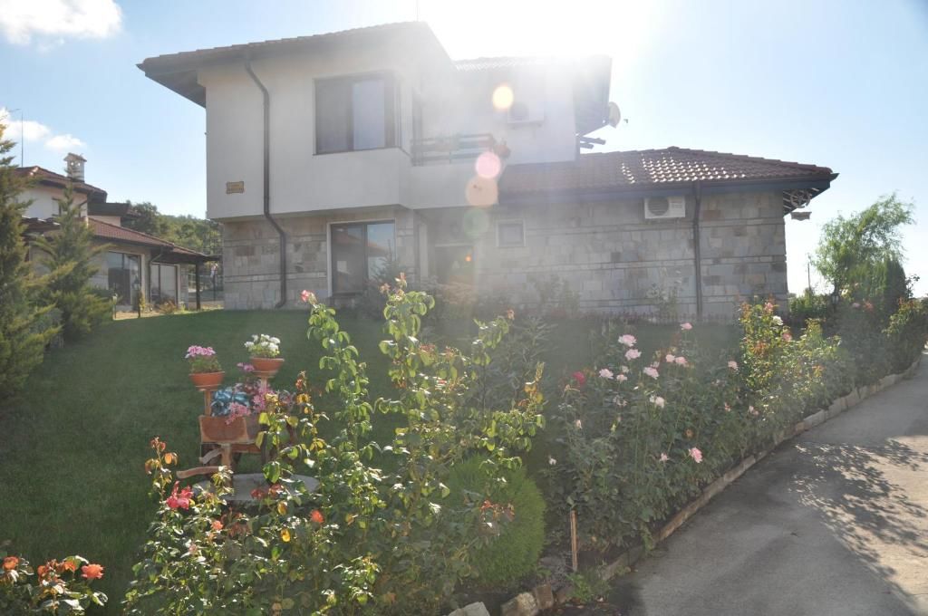 Виллы Villa on the Black Sea Солнечный Берег-83