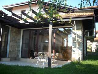 Виллы Villa on the Black Sea Солнечный Берег Апартаменты с 2 спальнями-34