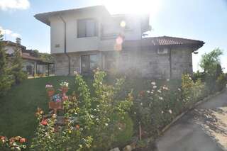 Виллы Villa on the Black Sea Солнечный Берег Апартаменты с 2 спальнями-35