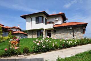 Виллы Villa on the Black Sea Солнечный Берег-4